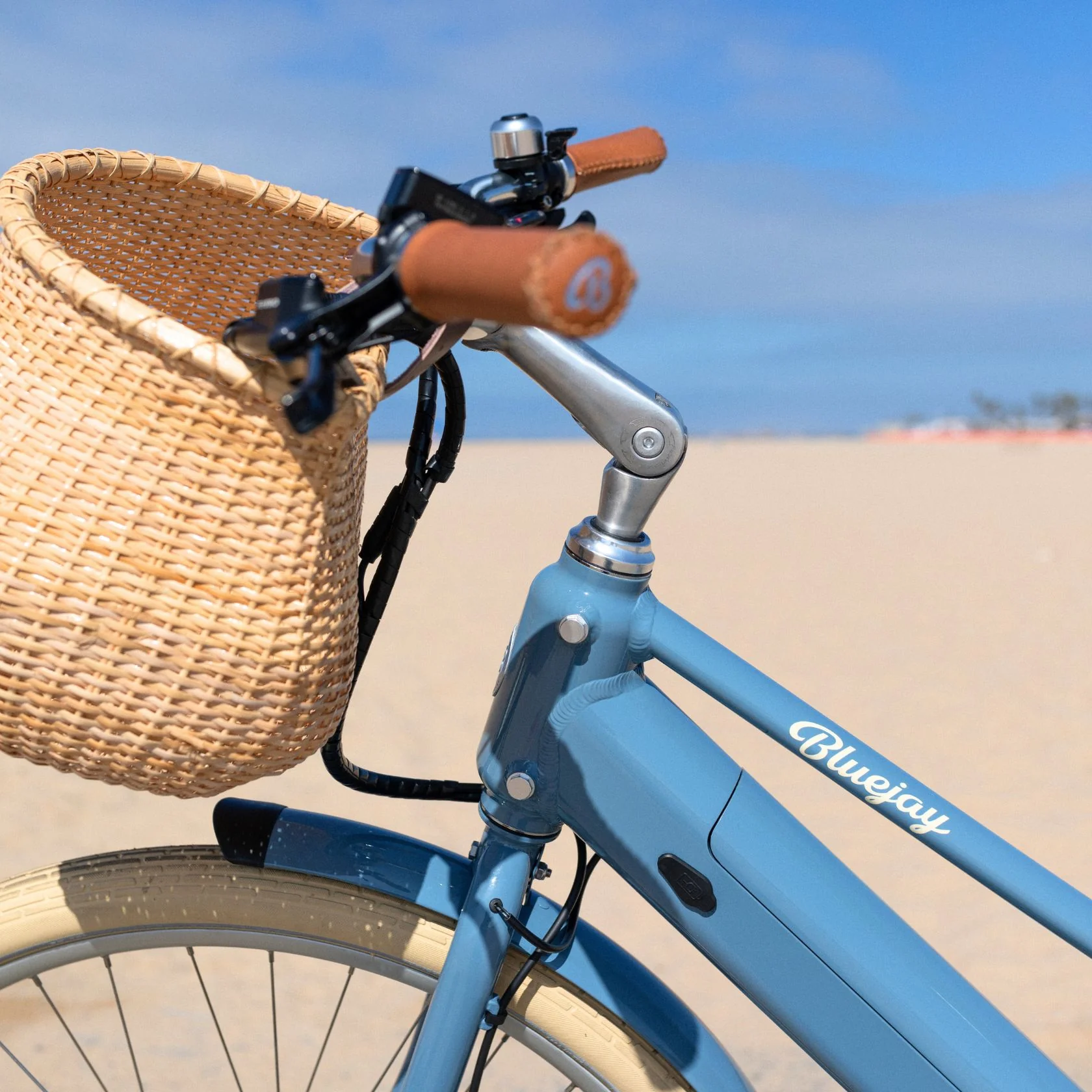 Bluejay Premiere Lite - Bluejay Blue Electric Bike - Image 5